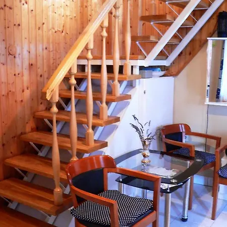 Case de vacanță Apartman Betty Bukfurdon *